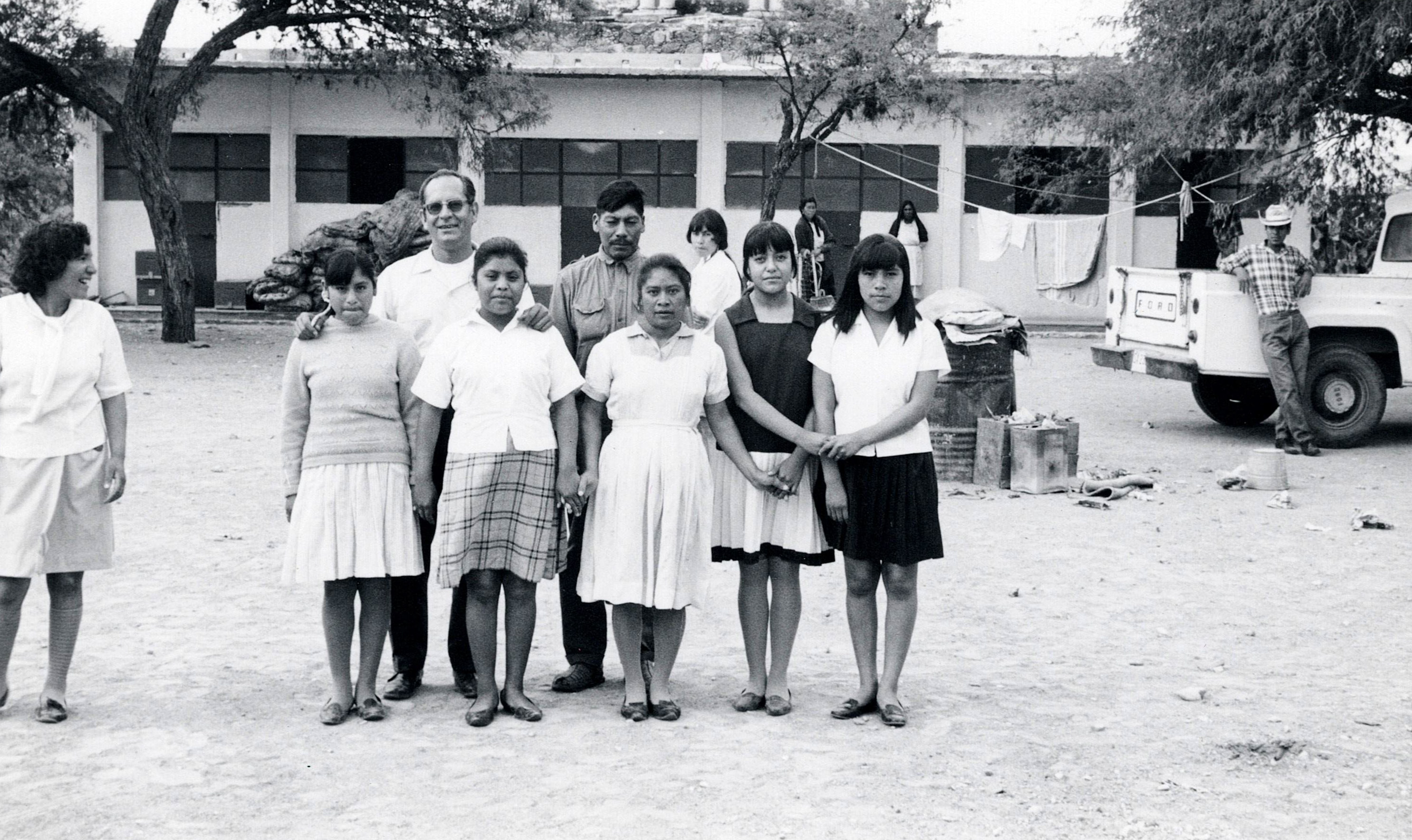 036_Mujeres_Padre-Memo